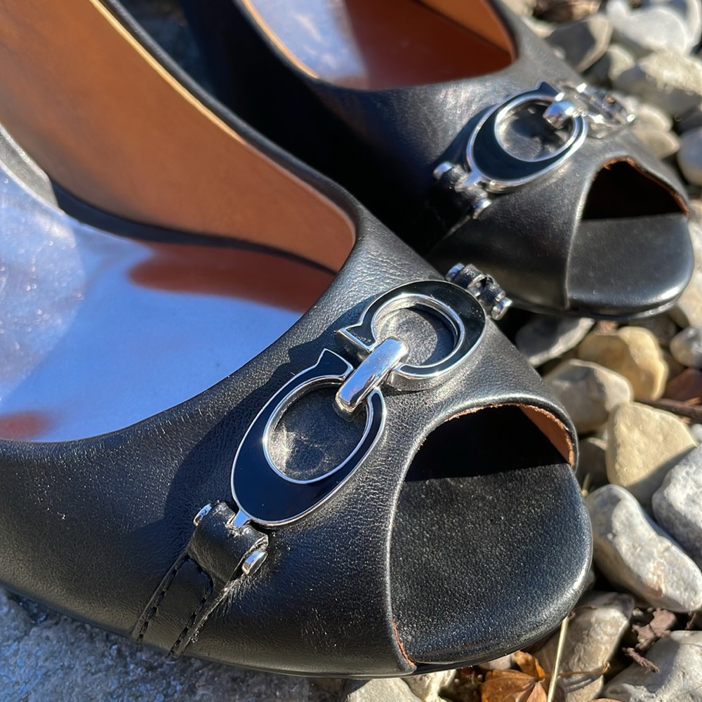 Coach (NEW) Elora Wedge Heels - Picture 3 of 11